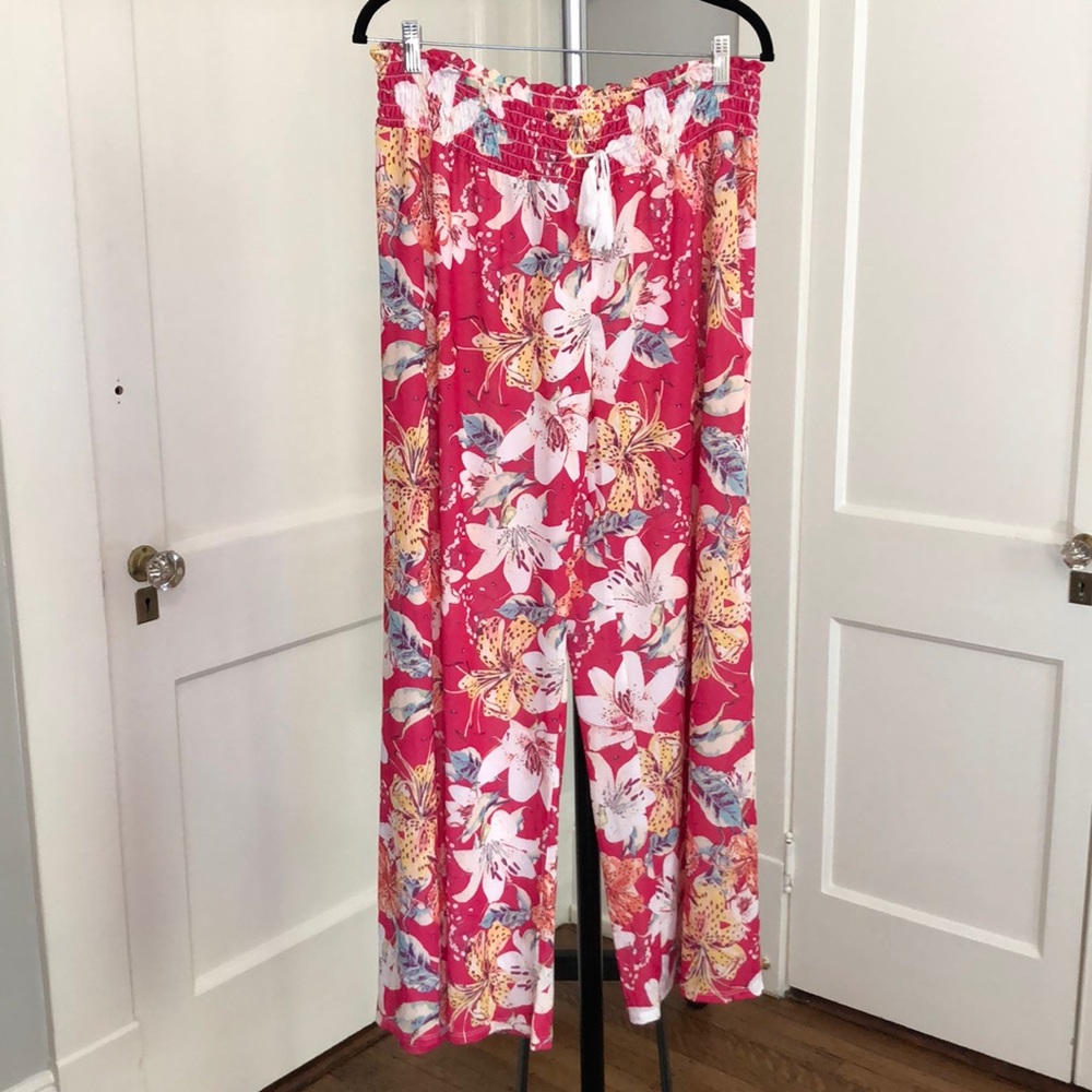 Floral nwt lightweight size xl beach sleep lounge pants hibiscus